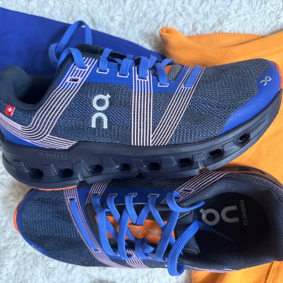 On Cloud Go running athletic lace up sneaker, NWT - Picture 5 of 6